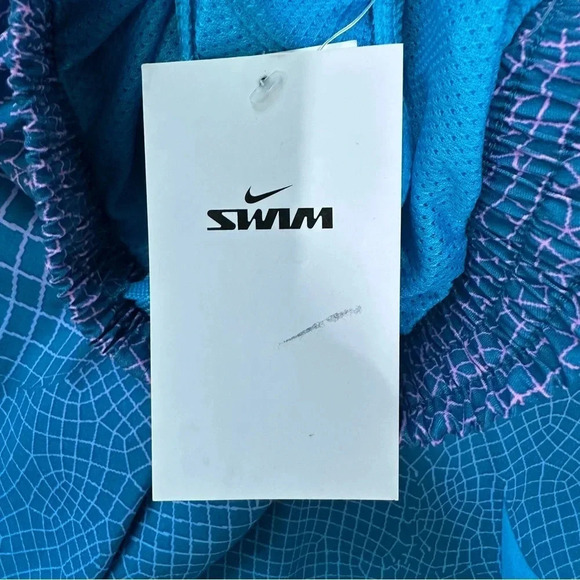 Nike Boy's Blue Swim Grid Swoosh Breaker 7" Volley Swim Shorts Size XL NWT - Picture 6 of 8